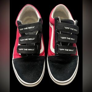 Unisex Vans 3 strap canvas/suede sneaker